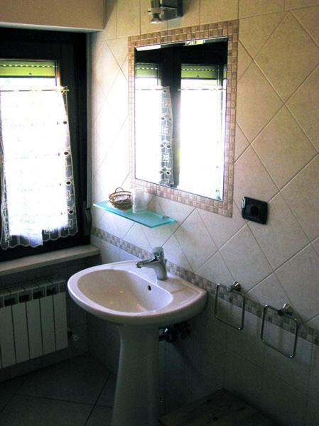 Albergo Le 2 Rose San Severino Marche Zimmer foto
