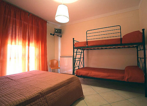 Albergo Le 2 Rose San Severino Marche Exterior foto