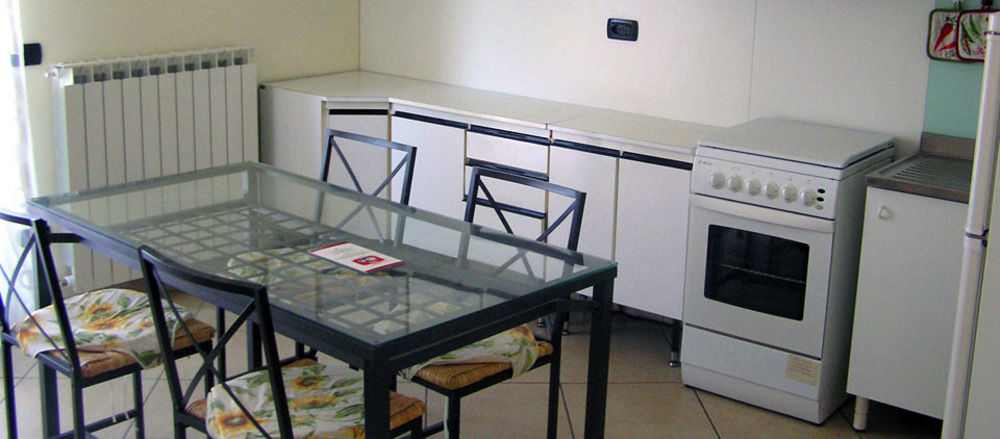 Albergo Le 2 Rose San Severino Marche Exterior foto